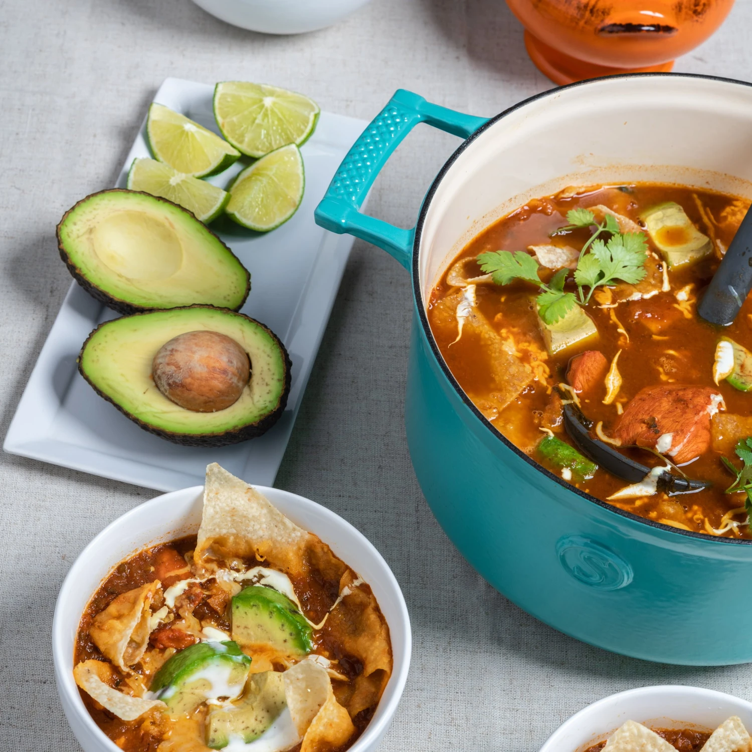 Saveur Selects Braadpan Voyage - Saveur Blue - ø 25 Cm / 4.7 Liter - Geëmailleerde Anti-aanbaklaag 2 Saveur Selects Braadpan Voyage - Saveur Blue - ø 25 Cm / 4.7 Liter - Geëmailleerde Anti-aanbaklaag - Afbeelding 2