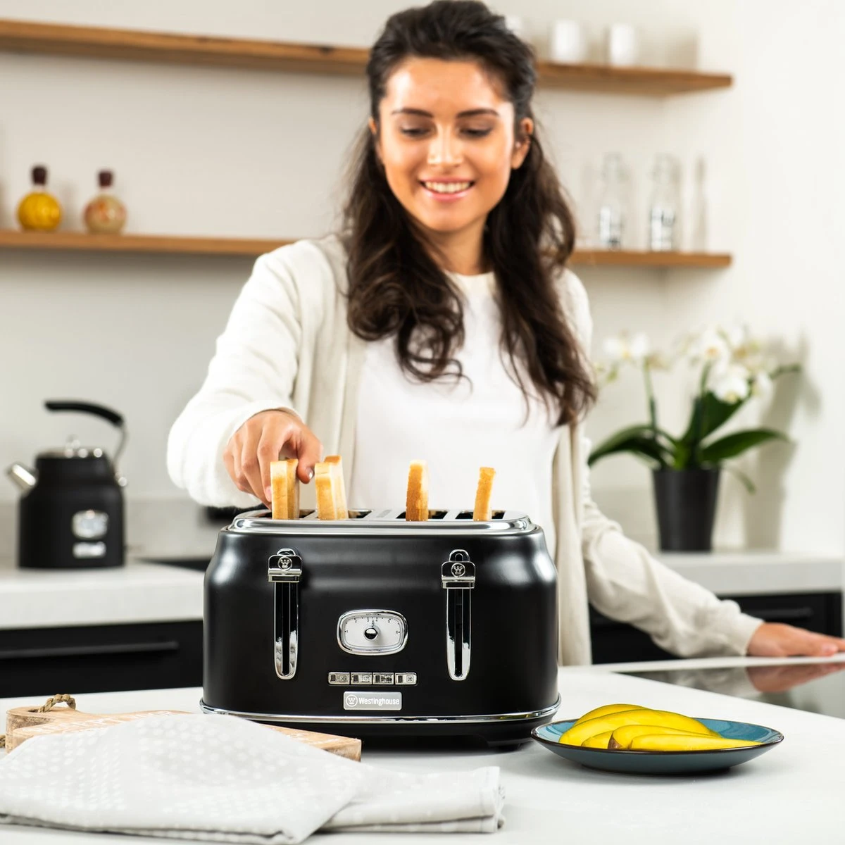 Westinghouse Retro Waterkoker + Broodrooster 4 Sleuven + Staafmixer - Zwart 8 Westinghouse Retro Waterkoker + Broodrooster 4 Sleuven + Staafmixer - Zwart - Afbeelding 8