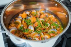 Westinghouse Pannenset Black Signature (Koekenpan + Kookpan + Hapjespan) ø 24 Cm - Inductie En Alle Andere Warmtebronnen 19 Westinghouse Pannenset Black Signature (Koekenpan + Kookpan + Hapjespan) ø 24 Cm - Inductie En Alle Andere Warmtebronnen -Le Creuset Winkel 1200x800 39