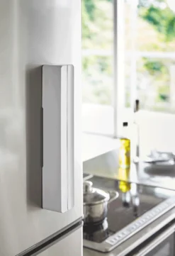 Yamazaki Foliehouder Tower Wit -Le Creuset Winkel 3247 TOWER MAGNETIC WRAP CASE WH 07 1000x