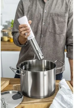 Zwilling Sous Vide Stick Enfinigy - Nauwkeurige Temperatuurinstelling - IPX7 Waterproof - Zwart -Le Creuset Winkel 4009839546716 8