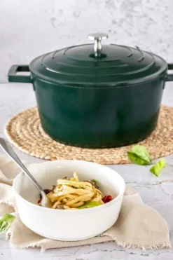 MasterClass Braadpan - Hunter Green - ø 20 Cm / 2.5 Liter - Standaard Anti-aanbaklaag 9 MasterClass Braadpan - Hunter Green - ø 20 Cm / 2.5 Liter - Standaard Anti-aanbaklaag -Le Creuset Winkel 5057982080273 1