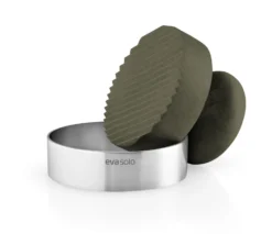 Eva Solo Hamburgerpers Green Tools - Staal - ø 9 Cm 9 Eva Solo Hamburgerpers Green Tools - Staal - ø 9 Cm -Le Creuset Winkel 531501 Green tool burger press skilt1 aRGB High scaled