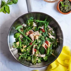 BK Wokpan Bright RVS - ø 28 Cm - Zonder Anti-aanbaklaag 7 BK Wokpan Bright RVS - ø 28 Cm - Zonder Anti-aanbaklaag -Le Creuset Winkel 55a7d2f350fb75b04ec6dca200066bb0fe5b35d9 BK Bri WokP 1pc CC005747 001 PIL