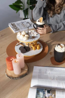 Jay Hill Etagere Marmer Goud 2-Laags -Le Creuset Winkel 7 8720812849278 5