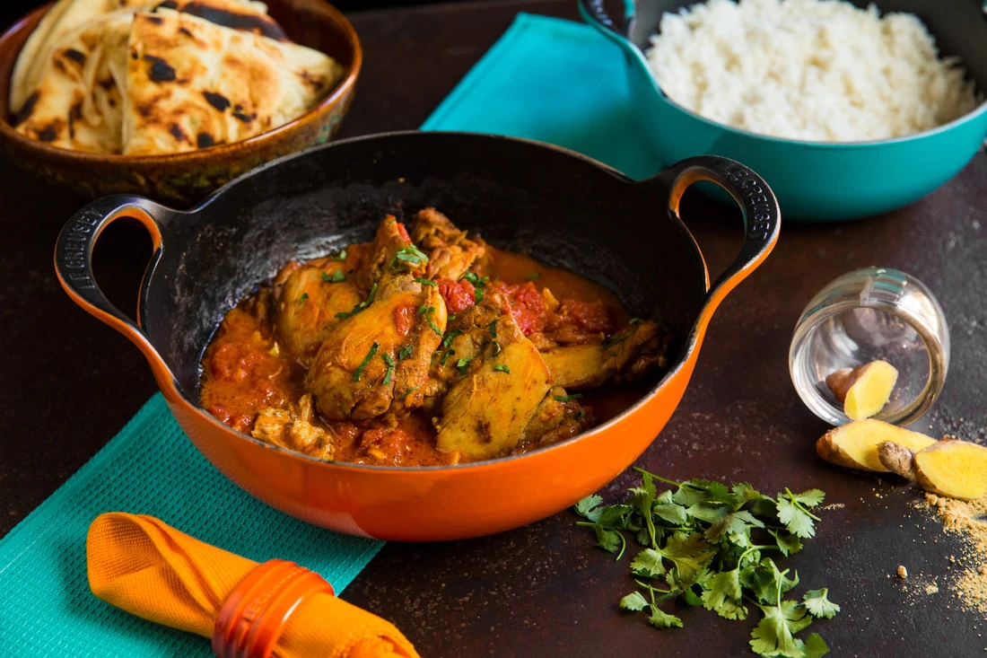 Le Creuset Wokpan / Balti Dish - Oranjerood - ø 24 Cm / 2.7 Liter - Geëmailleerde Anti-aanbaklaag 2 Le Creuset Wokpan / Balti Dish - Oranjerood - ø 24 Cm / 2.7 Liter - Geëmailleerde Anti-aanbaklaag - Afbeelding 2