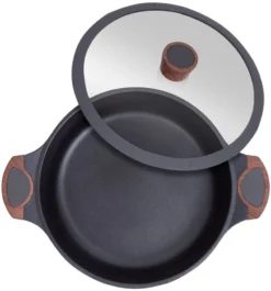 Resto Kitchenware Hapjespan Capella - ø 28 Cm / 4.4 Liter - Standaard Anti-aanbaklaag -Le Creuset Winkel 93506.4260403579053.ver07
