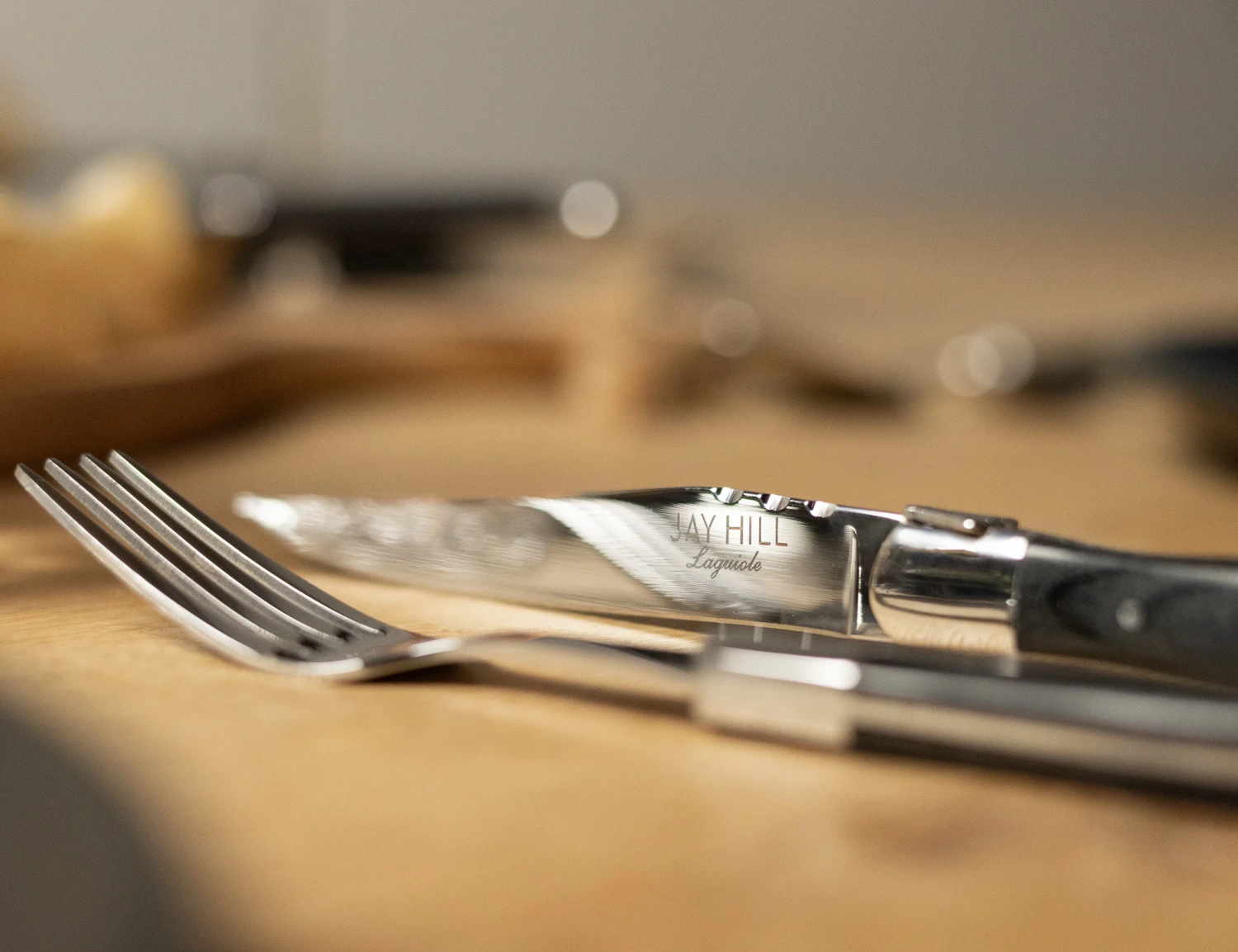 Jay Hill Bestekset Laguiole - Zwart - 16-delig / 4 Personen 2 Jay Hill Bestekset Laguiole - Zwart - 16-delig / 4 Personen - Afbeelding 2