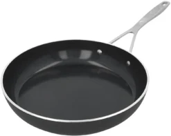 Demeyere Koekenpannenset Alu Industry 3 - Ceraforce - ø 24 + 28 Cm - Keramische Anti-aanbaklaag -Le Creuset Winkel Demeyere Koekenpan Alu Industry 3 000024557