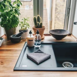 Klud Vaatdoekjes Grijs 30 X 30 - 7 Stuks 7 Klud Vaatdoekjes Grijs 30 X 30 - 7 Stuks -Le Creuset Winkel Klud microvezel vaatdoekjes grijs set van 7 5700002039033 35