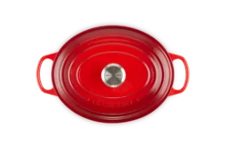Le Creuset Braadpan Signature - Ovaal - Kersenrood - ø 33 Cm / 7.5 Liter 9 Le Creuset Braadpan Signature - Ovaal - Kersenrood - ø 33 Cm / 7.5 Liter -Le Creuset Winkel LC 20191021 HL PS FS 21178290602430 004 1