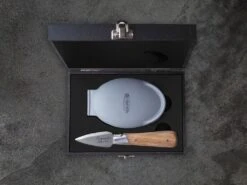 Laguiole Style De Vie Oestermes Met Oesterhouder -Le Creuset Winkel Oestermes4