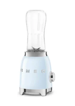 SMEG Smoothie Blender - Compact - Pastelblauw - 600 Ml - PBF01PBEU 11 SMEG Smoothie Blender - Compact - Pastelblauw - 600 Ml - PBF01PBEU -Le Creuset Winkel WEB PBF01PBEU 5.jpg