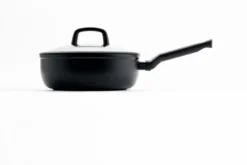 BK Hapjespan Met Deksel - Easy Induction - ø 24 Cm / 3.4 Liter - Keramische Anti-aanbaklaag -Le Creuset Winkel d3dfeeb13b91b2356dddaf53efae7248ef8a11b5 B2438.848 BK Easy Induction Skillet 28cm with glass lid