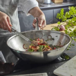 Demeyere Wokpan Apollo 7 - ø 36 Cm -Le Creuset Winkel pdp masonry content demeyere apollo 7 wok fast 750x750 5 scaled