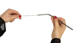 Sareva Herbruikbare Rietjes - Met Borstel - RVS - Gebogen - 4 Stuks 11 Sareva Herbruikbare Rietjes - Met Borstel - RVS - Gebogen - 4 Stuks -Le Creuset Winkel product hand 6 scaled